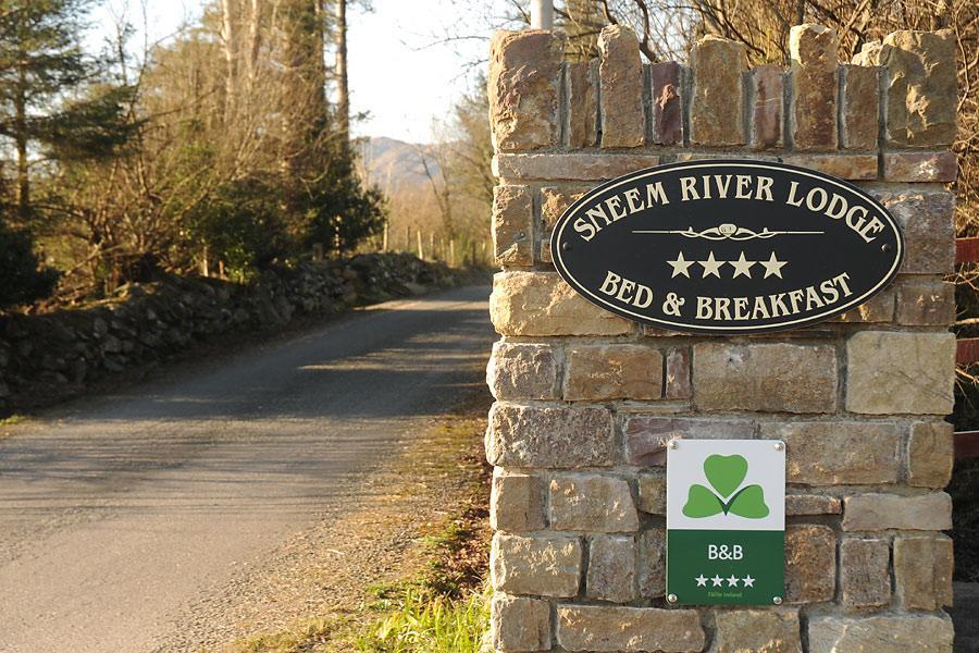 Sneem River Lodge Bed & Breakfast 외부 사진